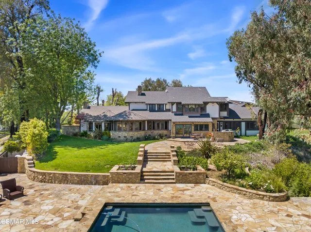 $7,900,000 | 2400 West Potrero Road, Westlake Village, CA 91361