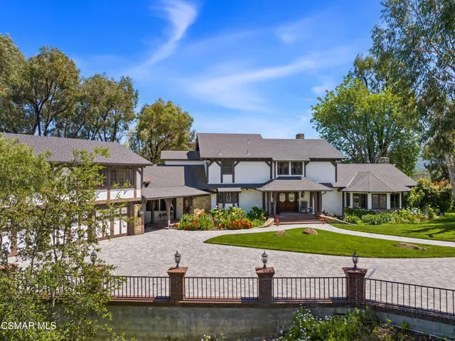 $7,900,000 | 2400 West Potrero Road, Westlake Village, CA 91361