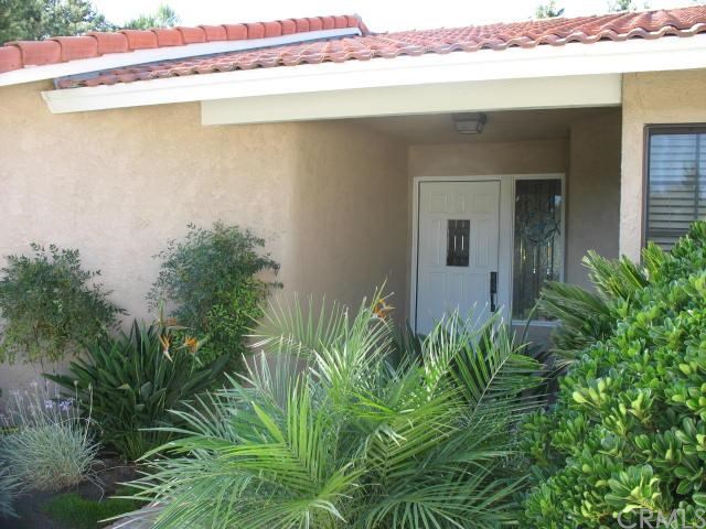 29820 Del Rey Road Temecula, CA 92591 - Photo 1 of 1 Lush Entryway