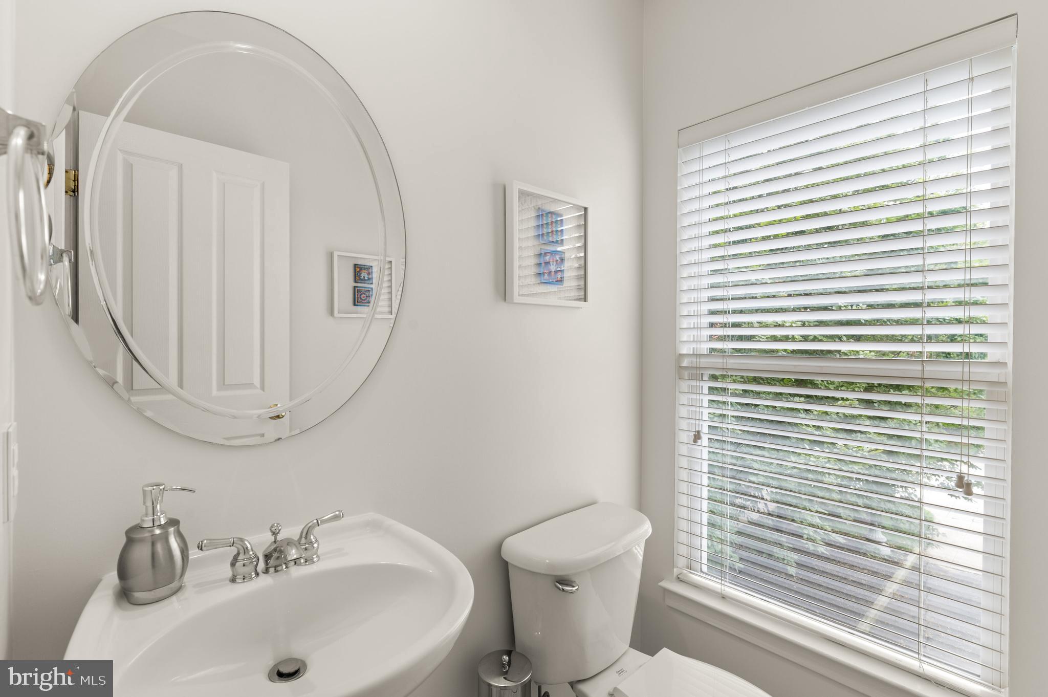 2115 12th Place Northwest Washington, DC 20009 - Photo 14 of 27 Main Level - Powder Room