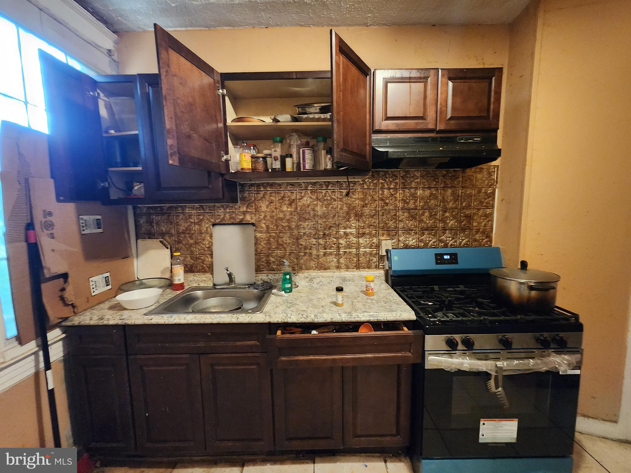 4605 Reisterstown Road Baltimore, MD 21215 - Photo 11 of 29