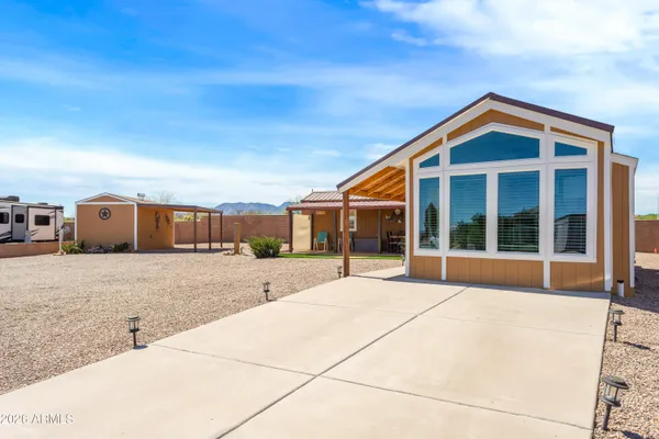 $280,000 | 1915 Casa Del Rio Drive, Unit 7, Benson, AZ 85602