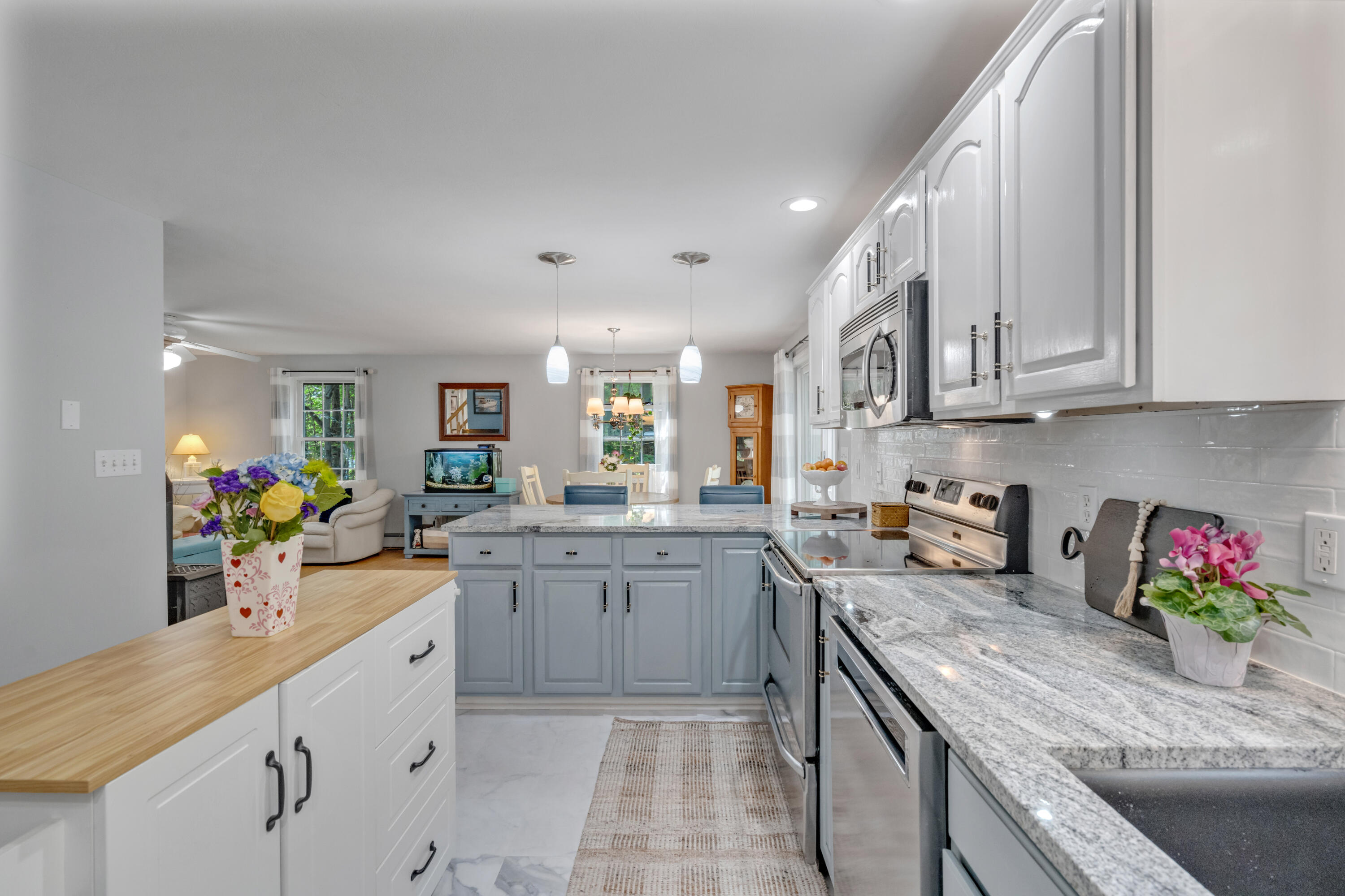 251 Poor Farm Road Lyman, ME 04002 - Photo 17 of 57 Bright Kitchen