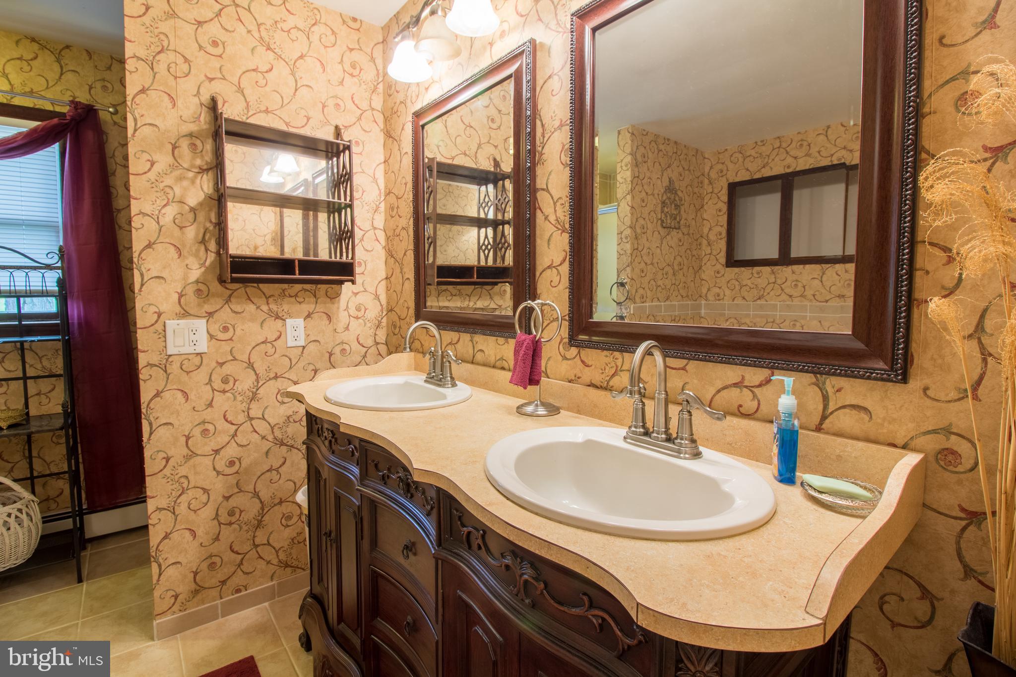 537 Million Dollar Road Halifax, PA 17032 - Photo 17 of 52 Bathroom
