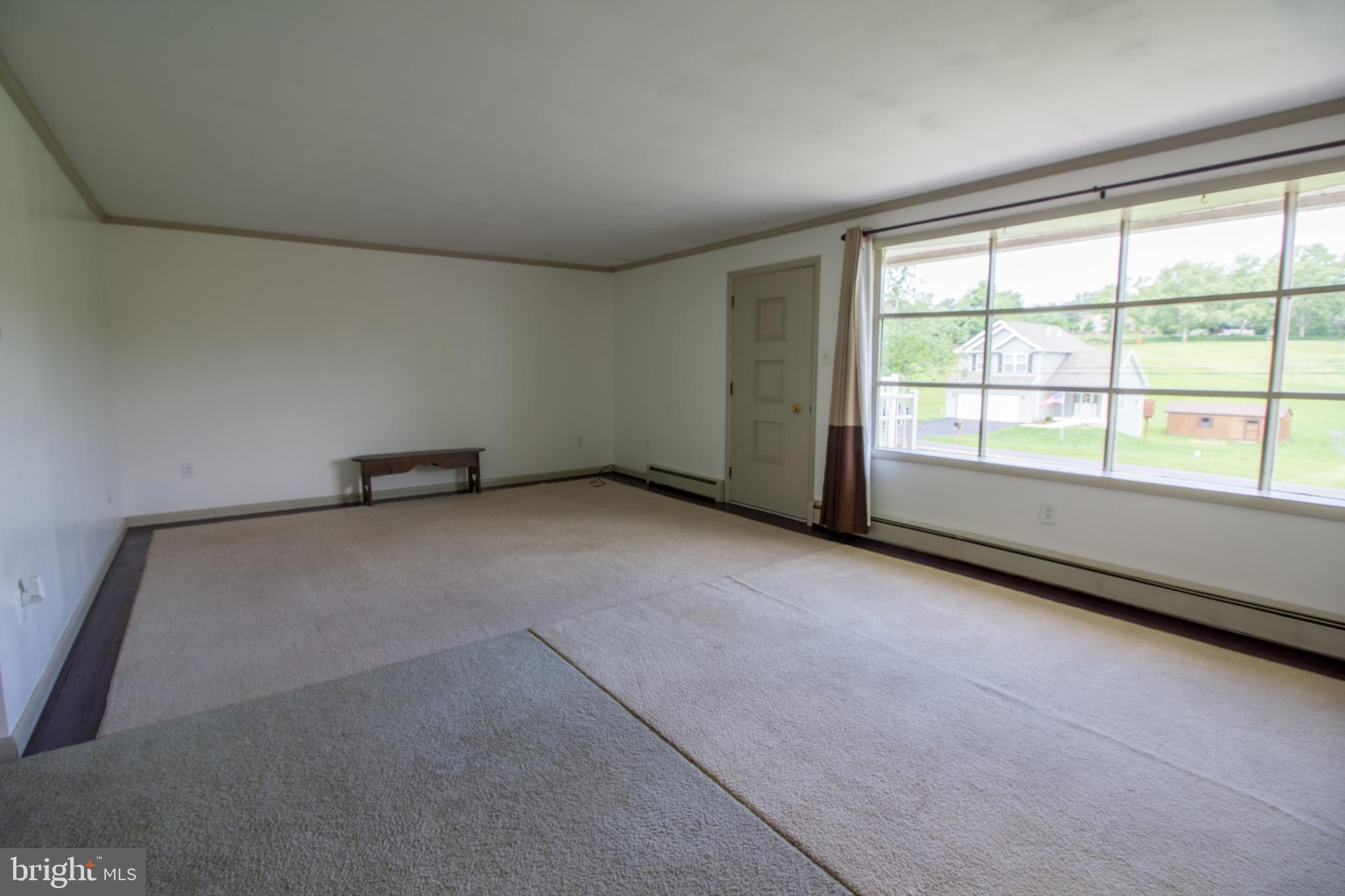 537 Million Dollar Road Halifax, PA 17032 - Photo 20 of 52 In Law Quarters - Living Room