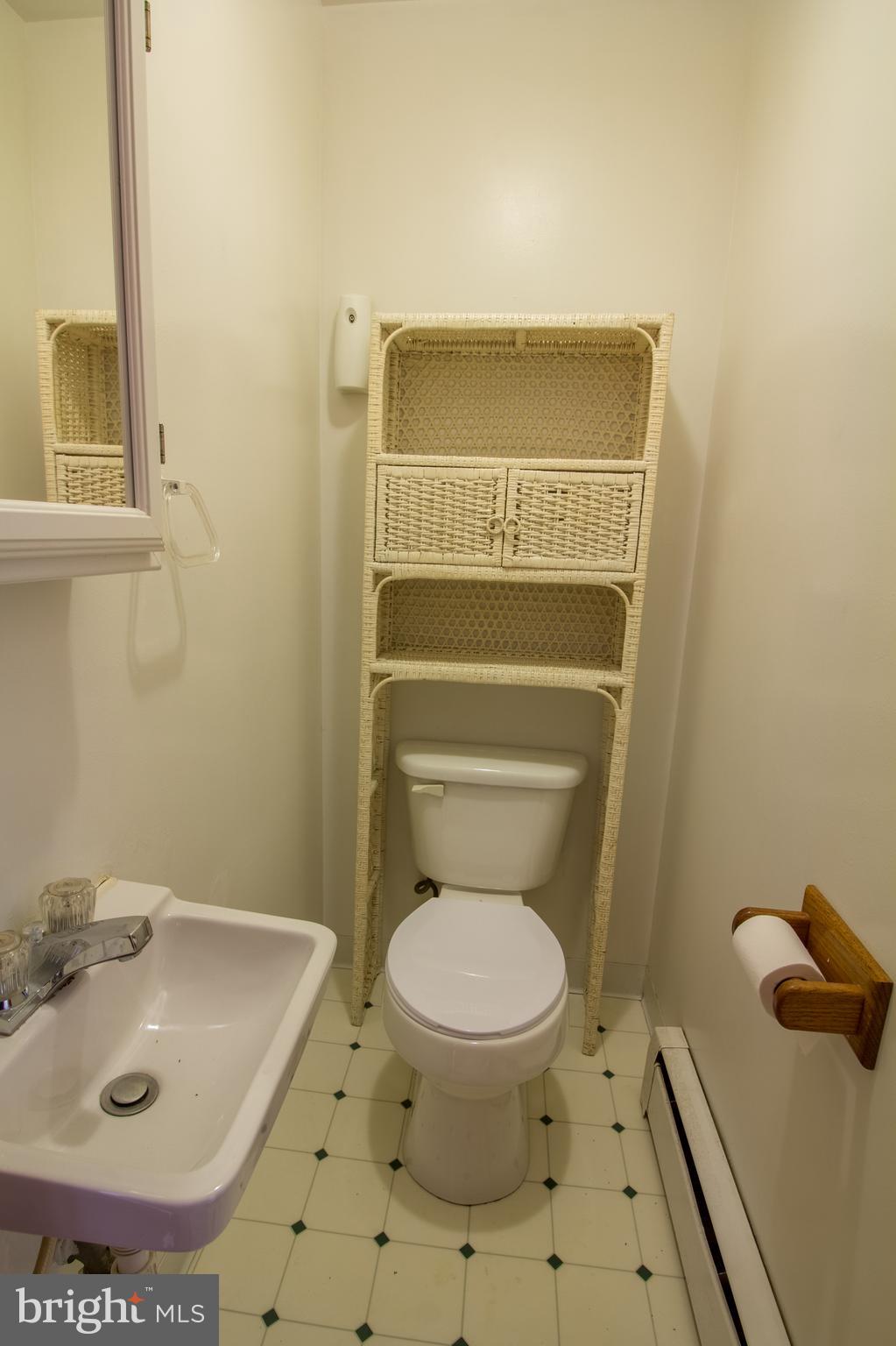 537 Million Dollar Road Halifax, PA 17032 - Photo 29 of 52 In Law Quarters -Half Bath