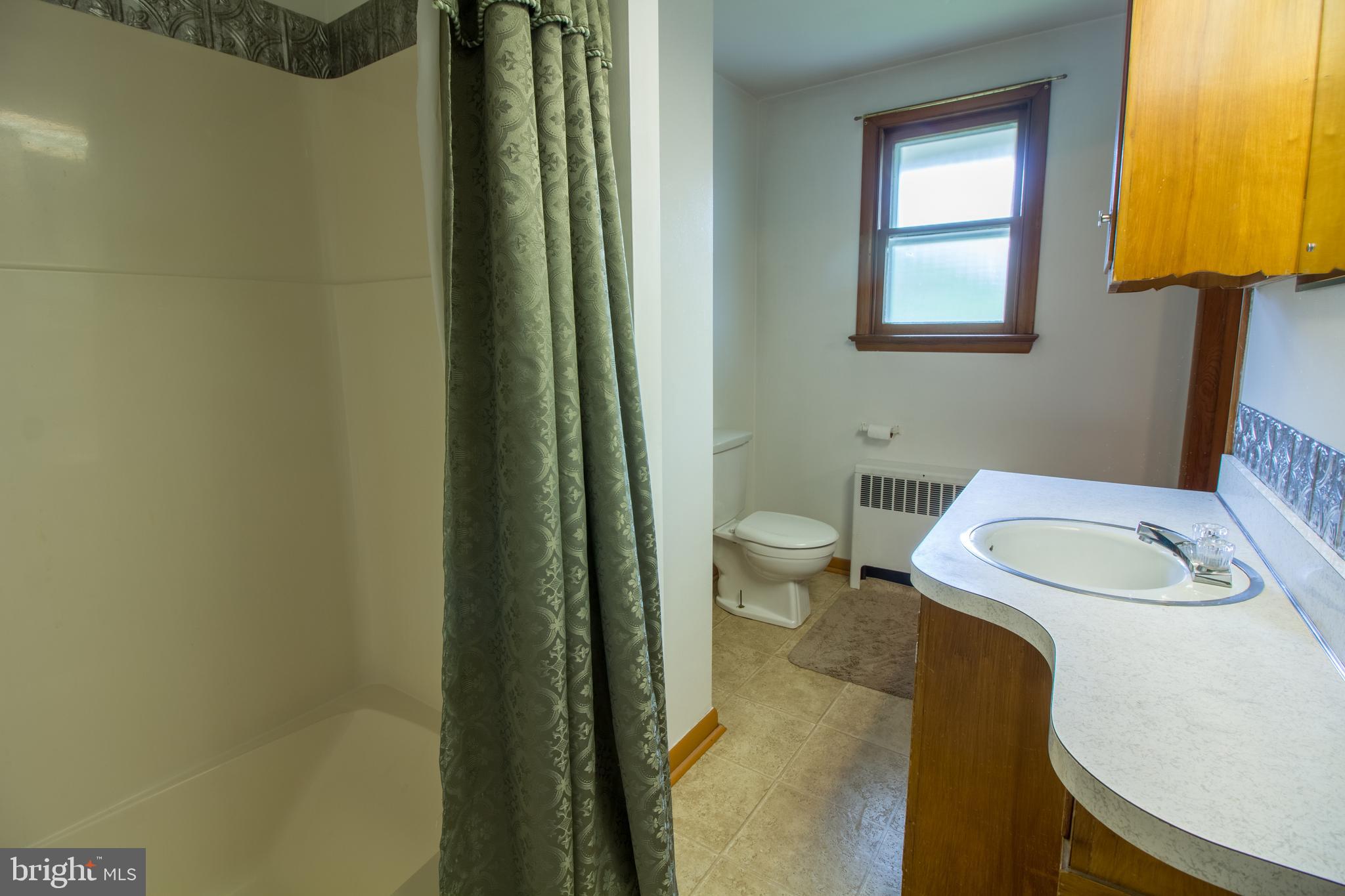 537 Million Dollar Road Halifax, PA 17032 - Photo 30 of 52 In Law Quarters -Full Bath