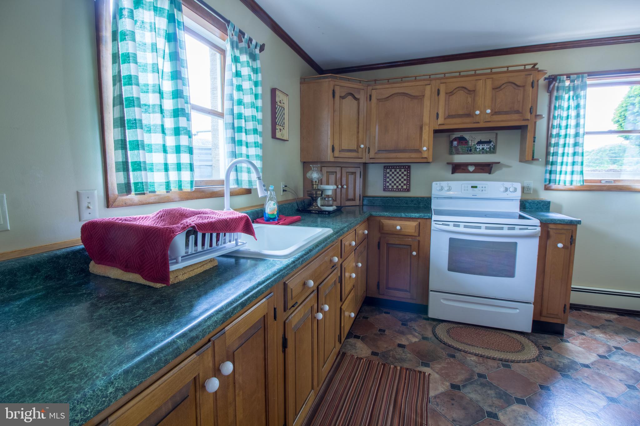 537 Million Dollar Road Halifax, PA 17032 - Photo 8 of 52 Kitchen