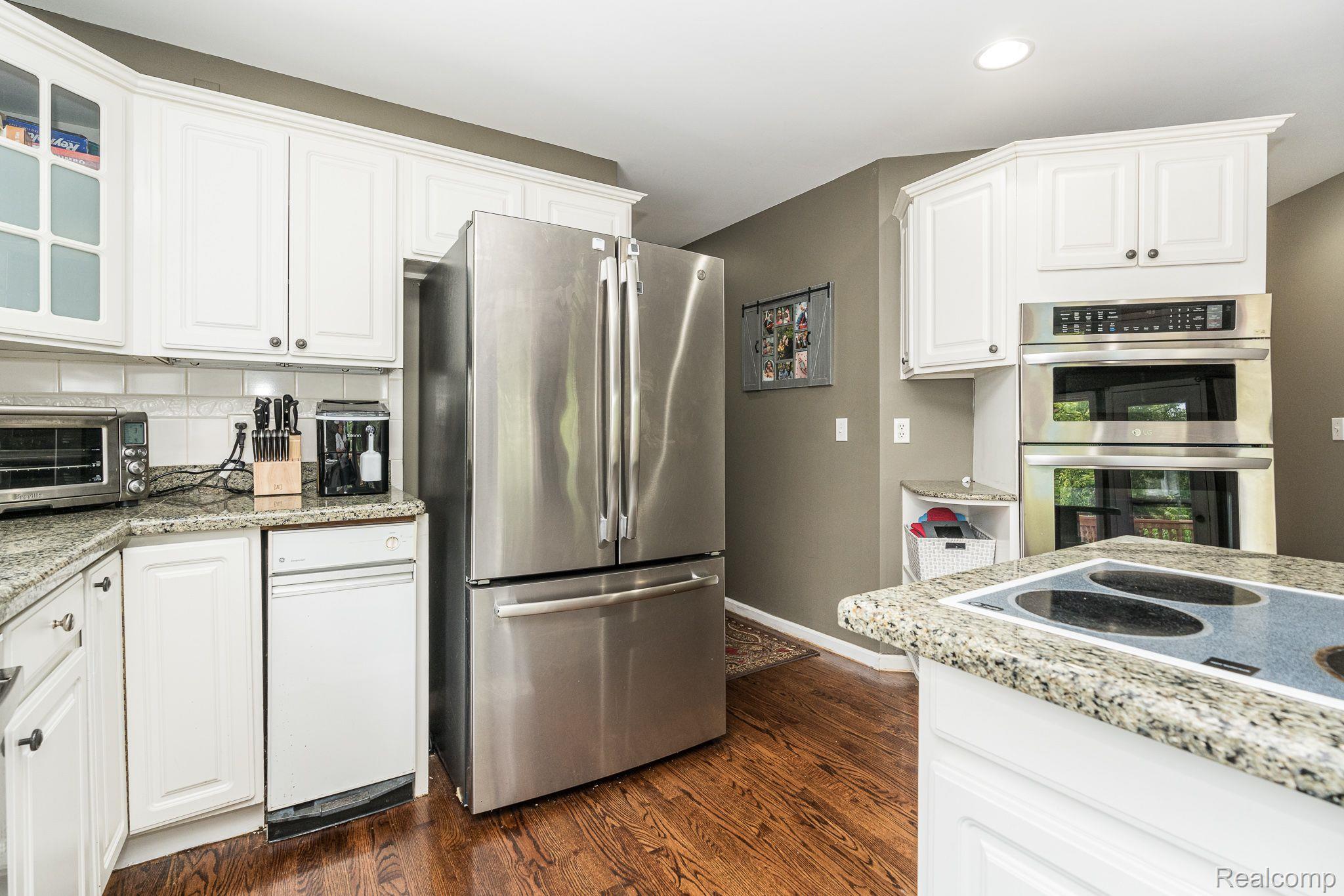 3147 Fairgrove Terrace Rochester, MI 48309 - Photo 27 of 42 Gallery Image 27