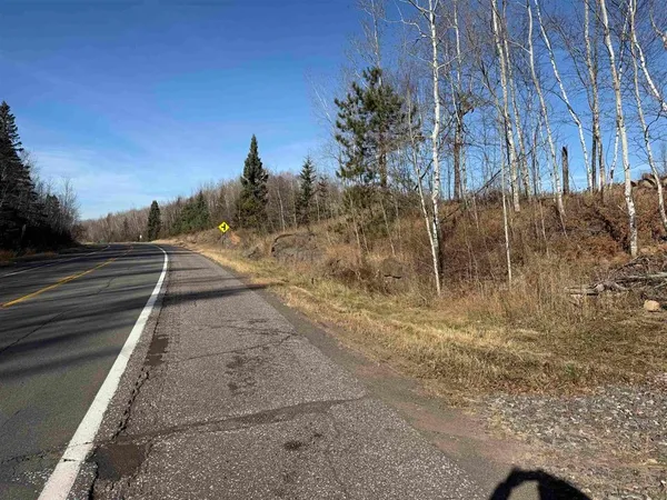 $240,000 | 1086 Highway 2, Proctor, MN 55810