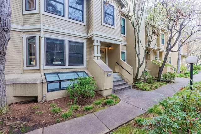 $1,388,000 | 978 La Mesa Terrace, Unit E, Sunnyvale, CA 94086