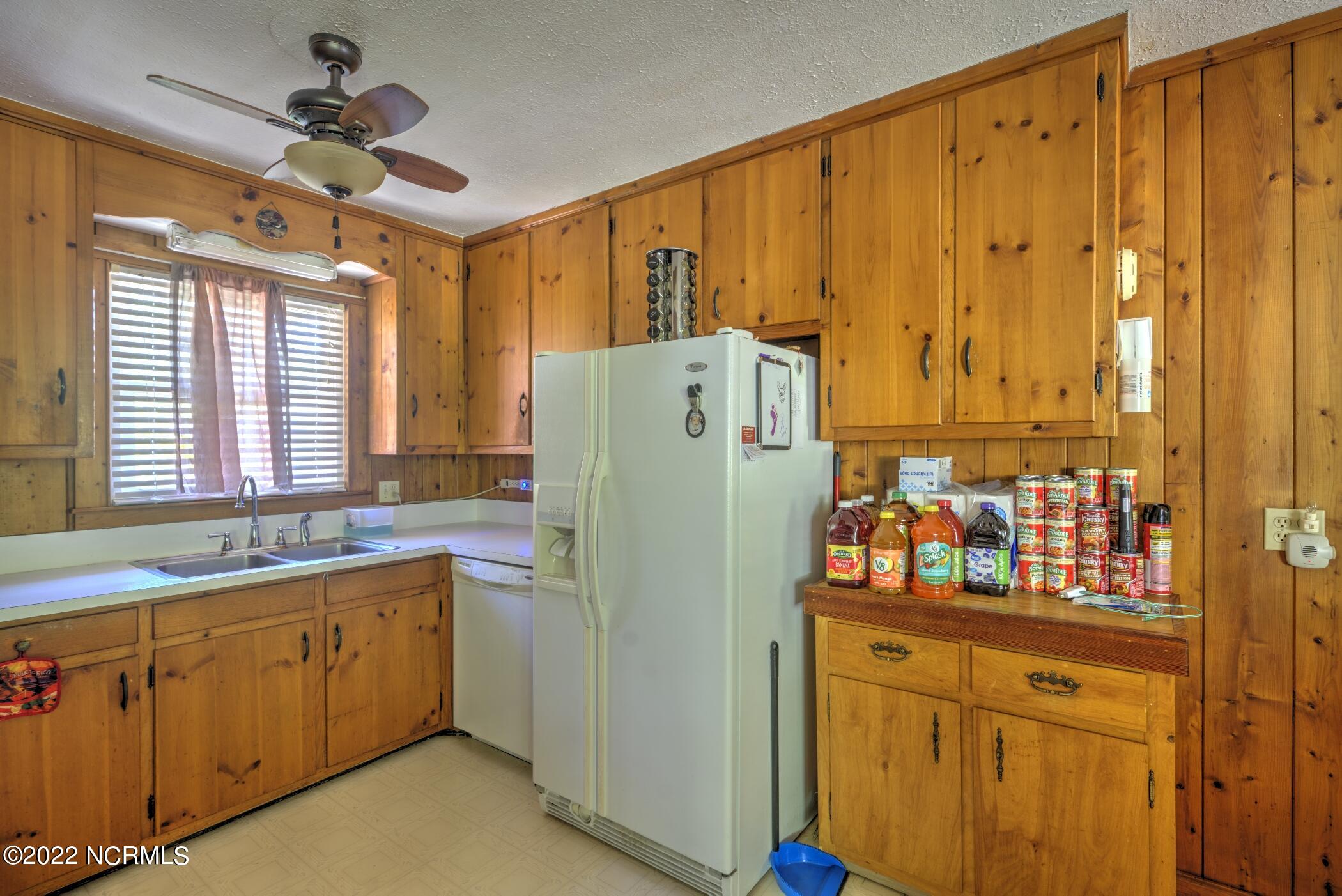 110 McDonald Drive Rockingham, NC 28379 - Photo 19 of 33 DSC07730_1_2