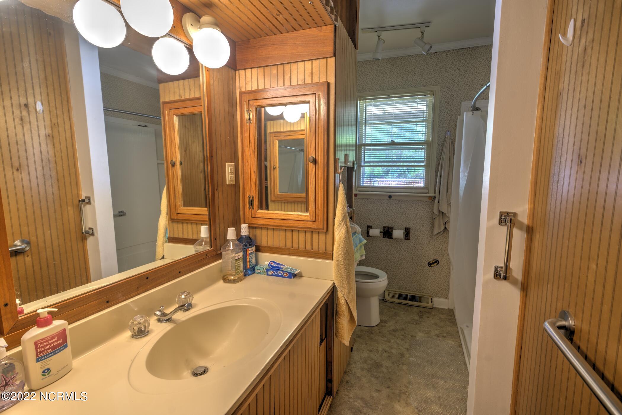 110 McDonald Drive Rockingham, NC 28379 - Photo 20 of 33 DSC07733_4_5