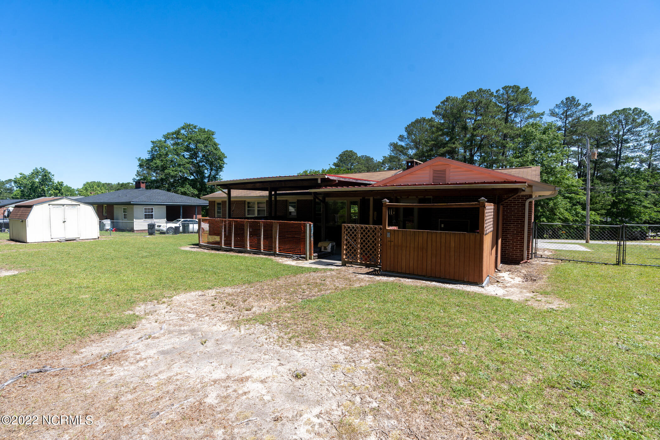 110 McDonald Drive Rockingham, NC 28379 - Photo 8 of 33 DSC07703