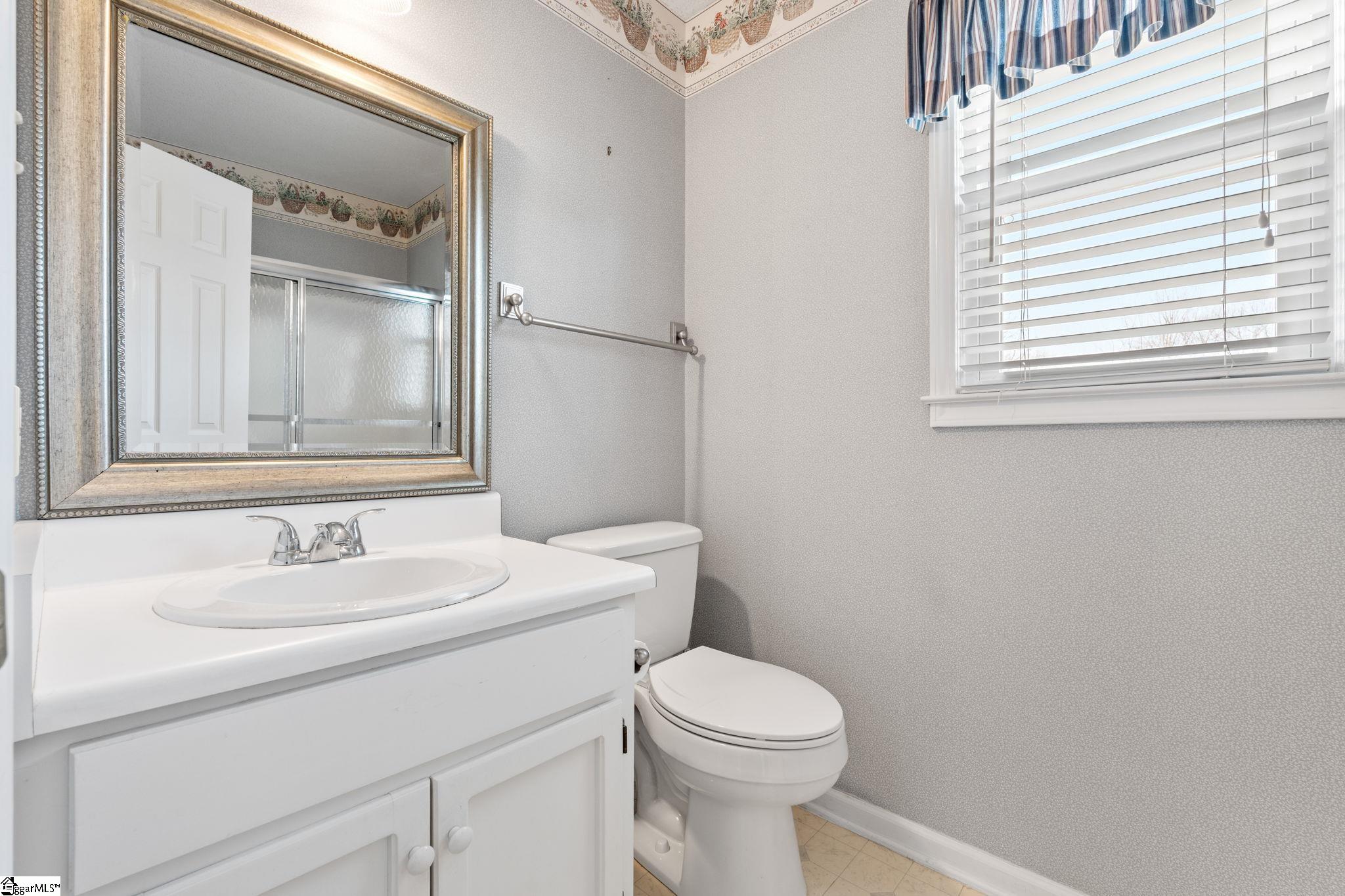 807 Fairview Road Greer, SC 29651 - Photo 12 of 35