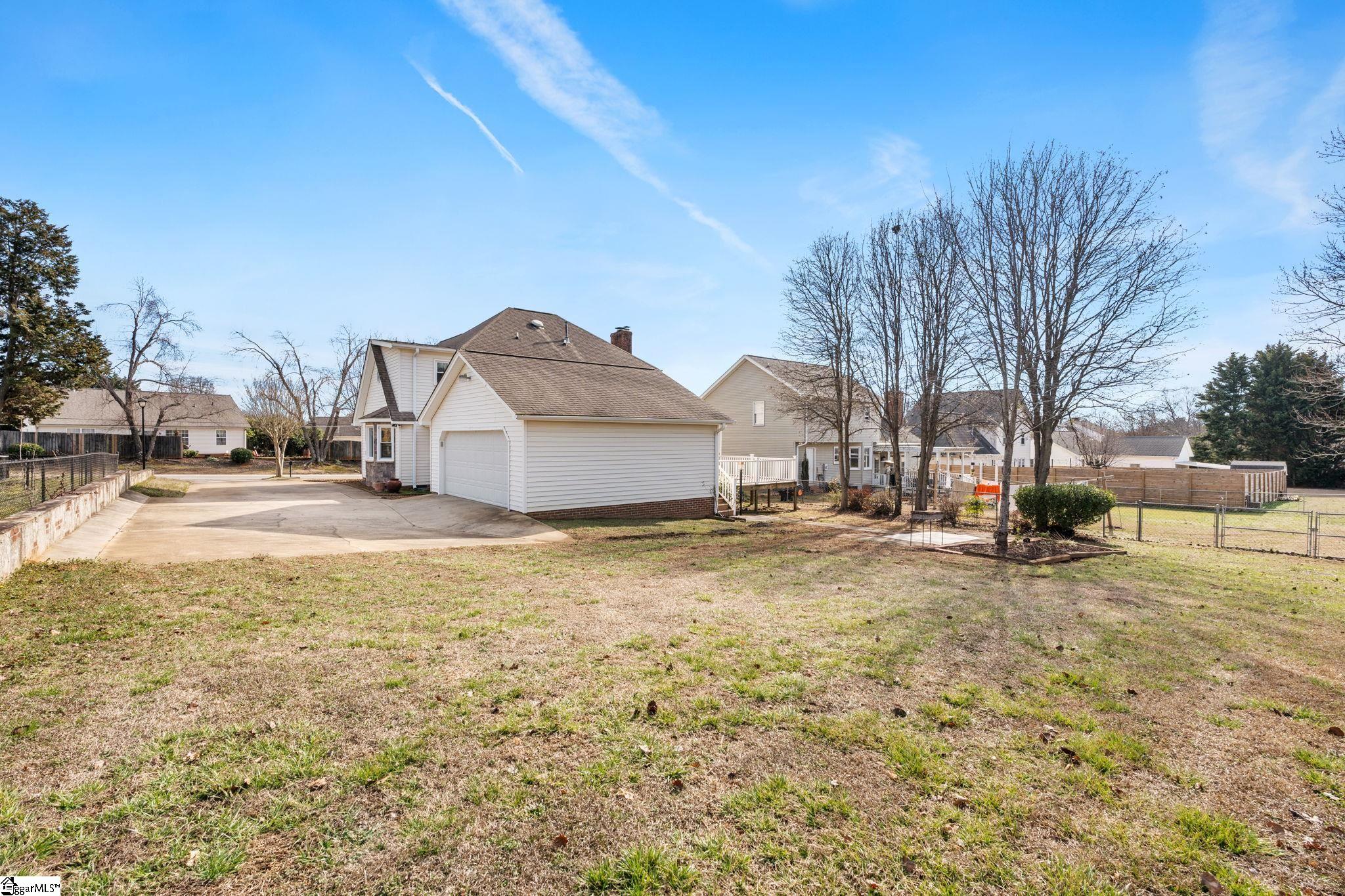 807 Fairview Road Greer, SC 29651 - Photo 33 of 35