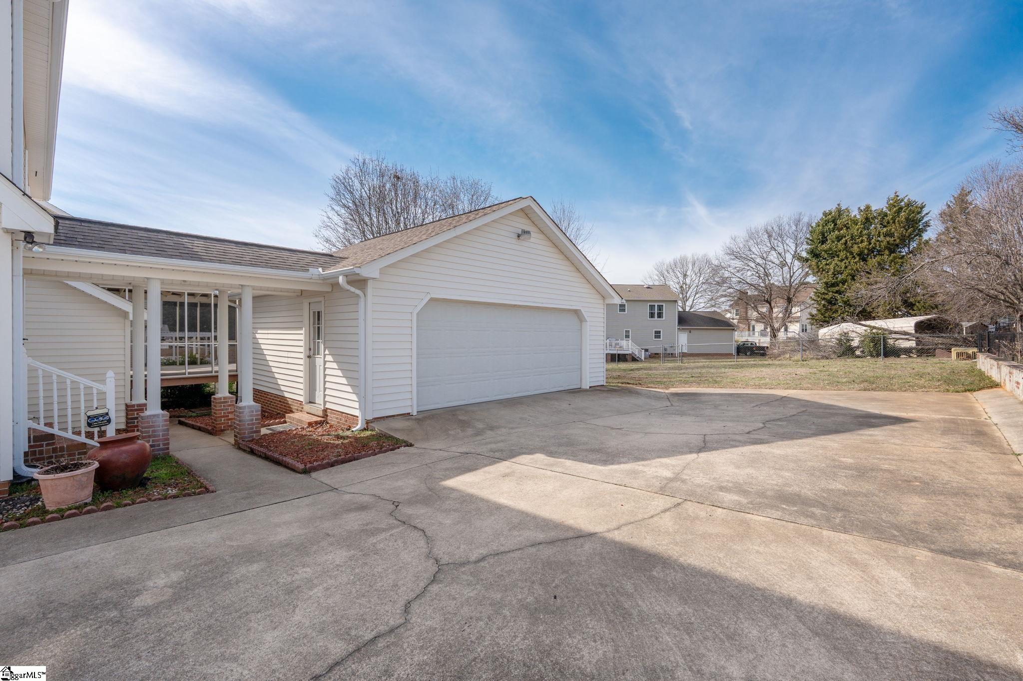 807 Fairview Road Greer, SC 29651 - Photo 35 of 35