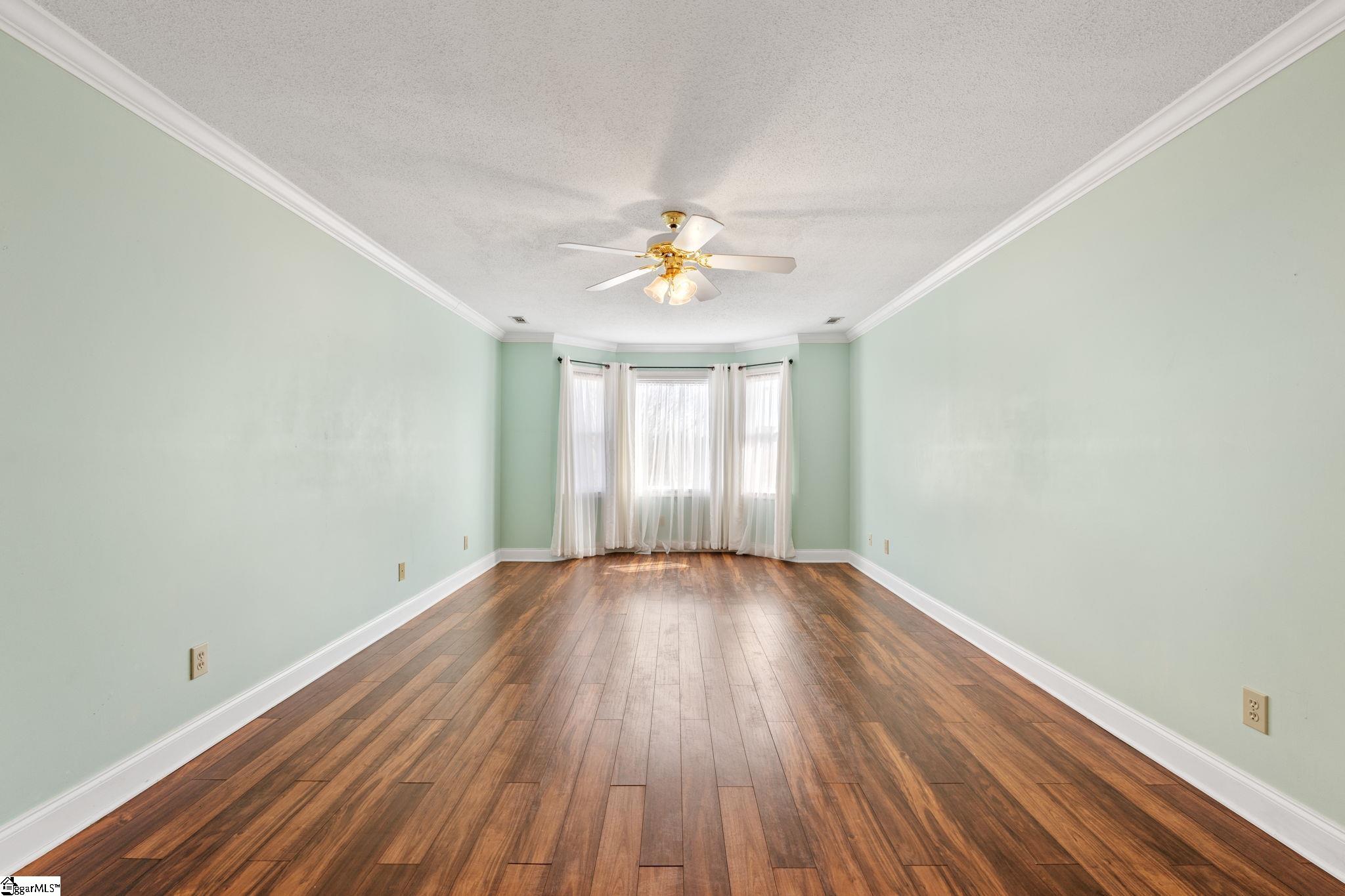 807 Fairview Road Greer, SC 29651 - Photo 8 of 35