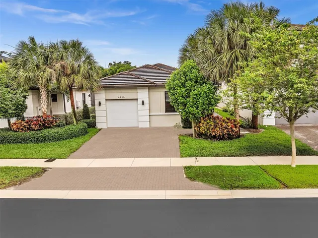 $648,990 | 4936 Whispering Way, Dania Beach, FL 33312