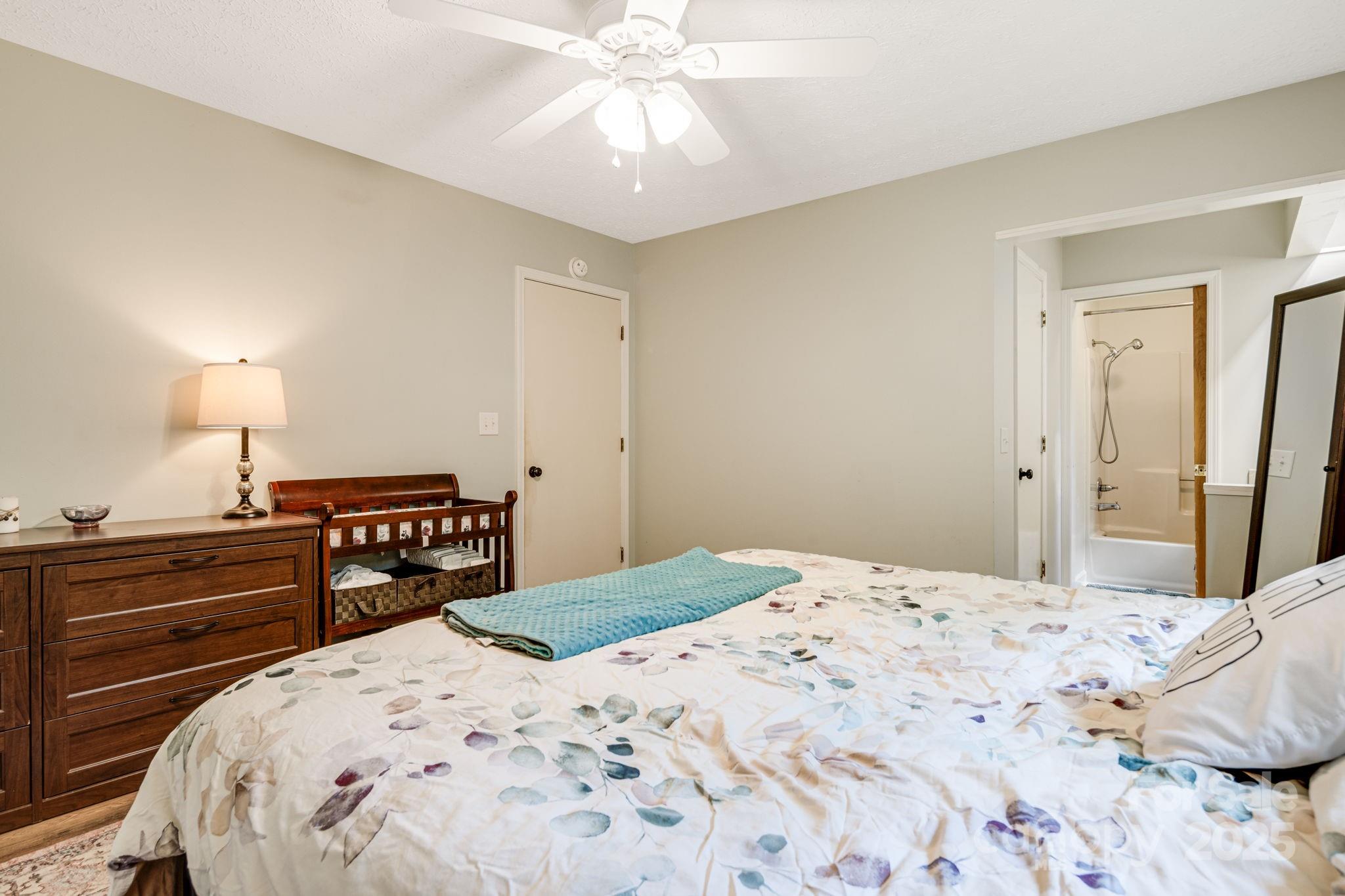 4155 Turnpike Road Horse Shoe, NC 28742 - Photo 22 of 40