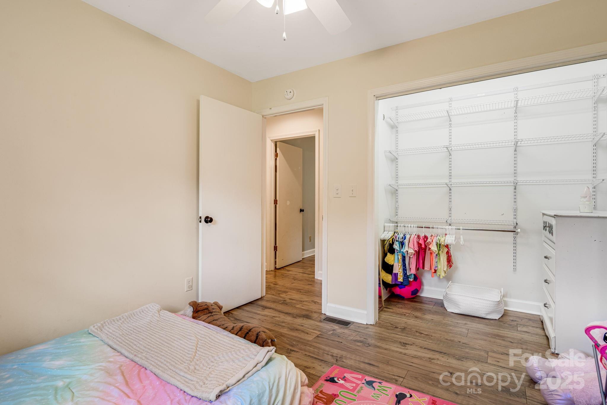 4155 Turnpike Road Horse Shoe, NC 28742 - Photo 25 of 40