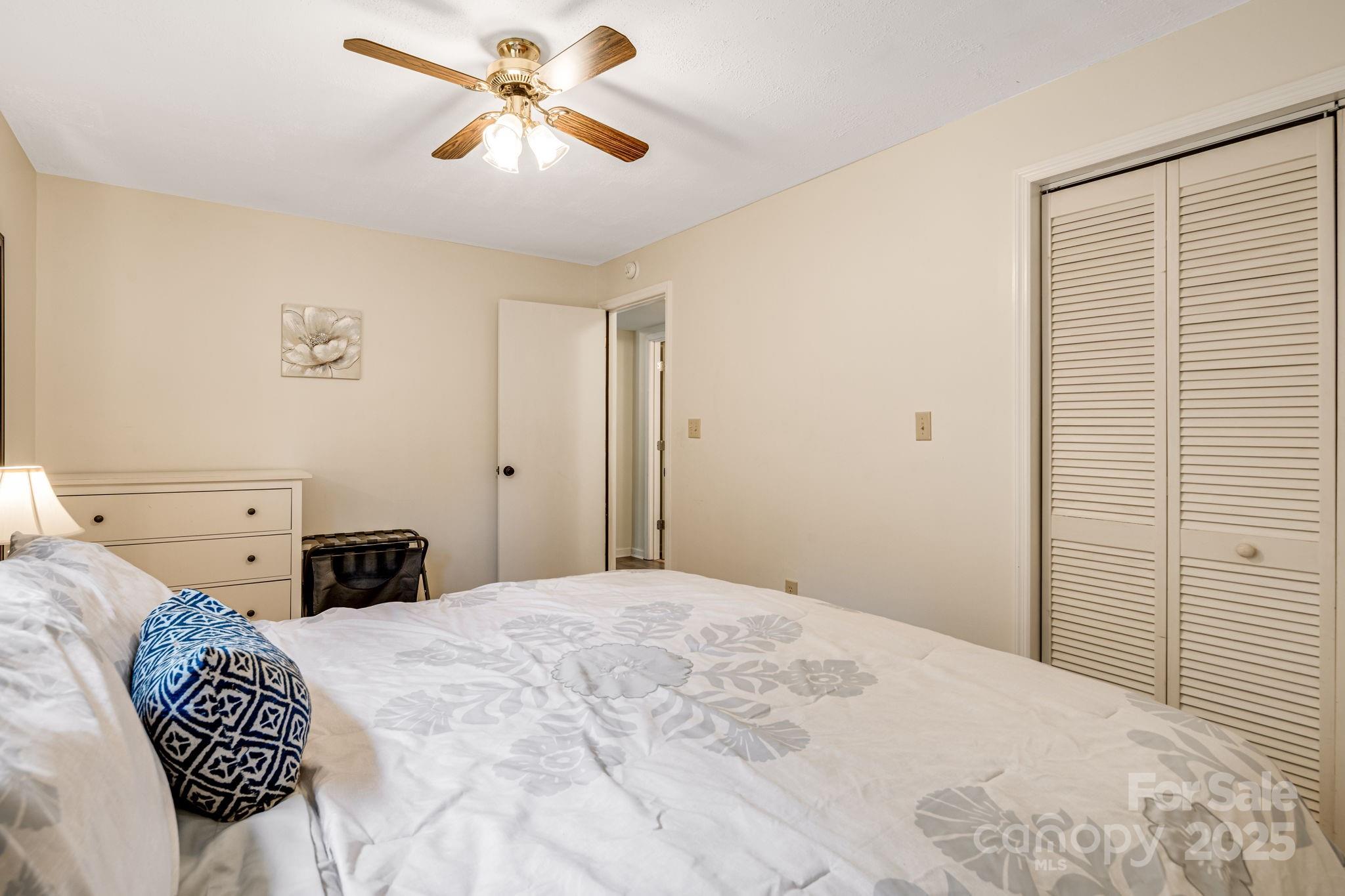 4155 Turnpike Road Horse Shoe, NC 28742 - Photo 35 of 40