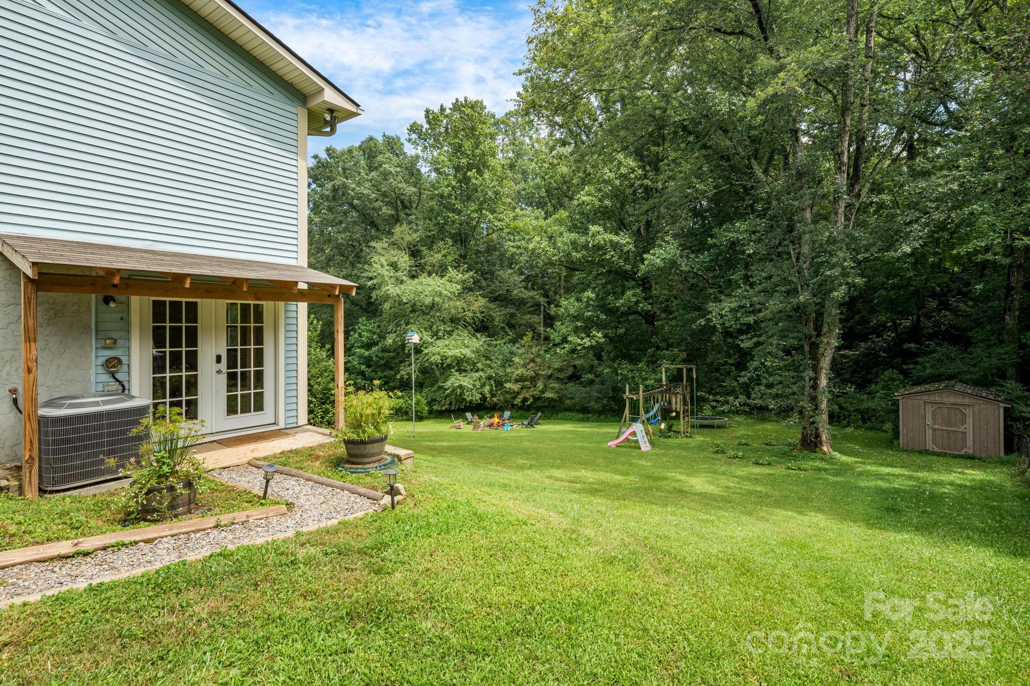 4155 Turnpike Road Horse Shoe, NC 28742 - Photo 38 of 40