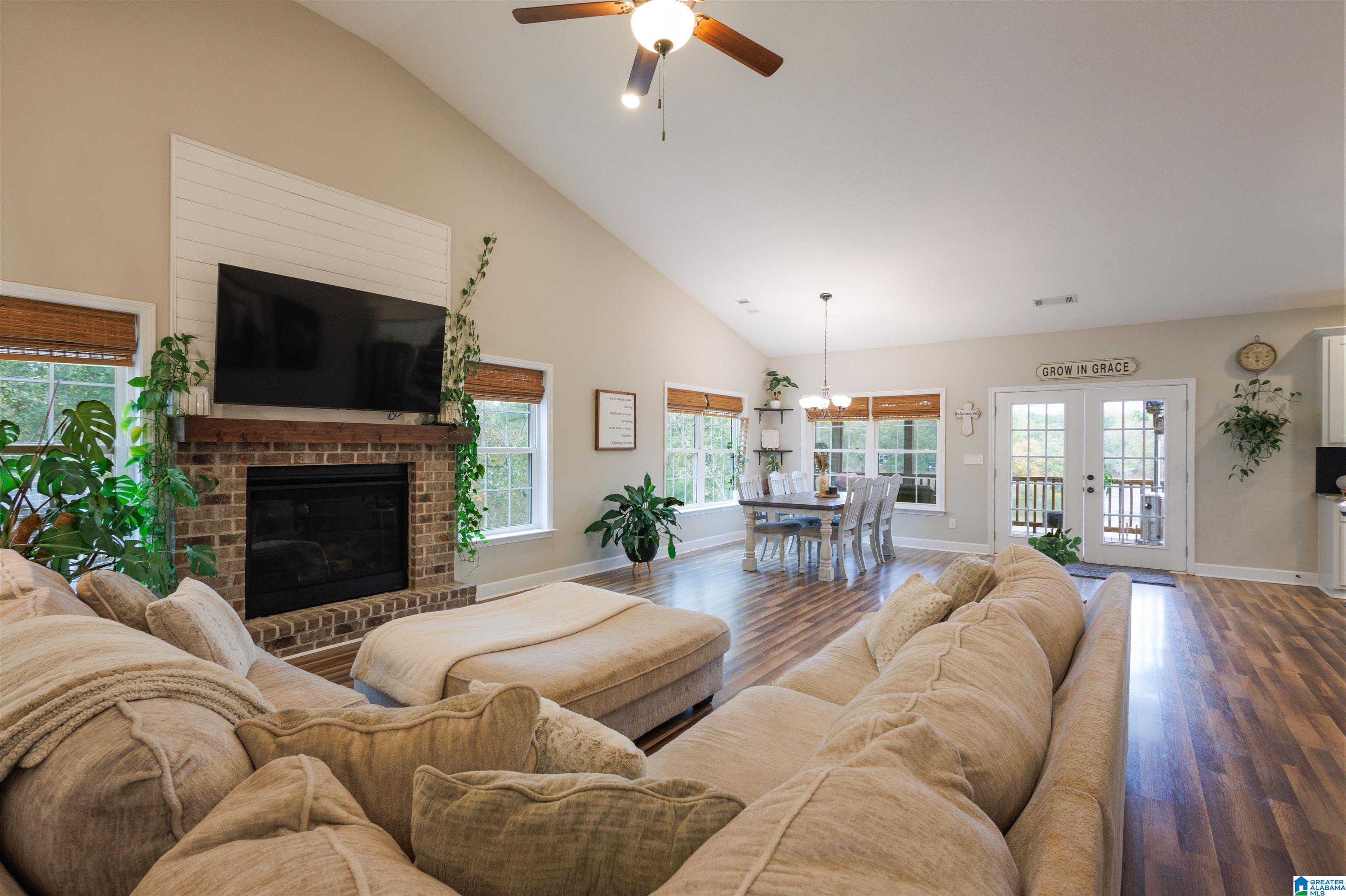 110 Azalea Road Sylacauga, AL 35150 - Photo 13 of 32
