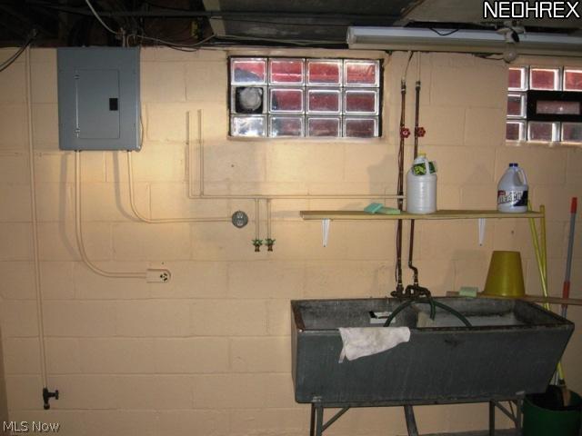 3405 Warren Road Cleveland, OH 44111 - Photo 19 of 25