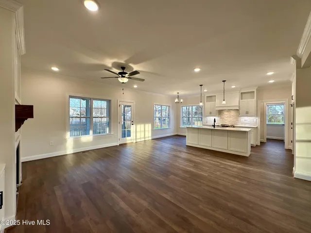 $425,900 | 801 Emmett Ct Spring, Spring Hope, NC 27882