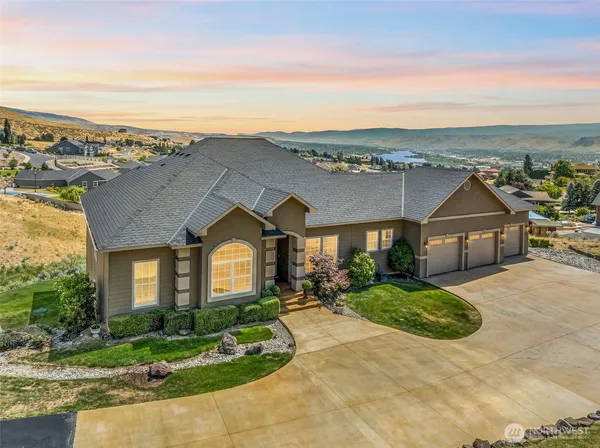 $1,300,000 | 110 Pheasant Canyon Court, Wenatchee, WA 98801
