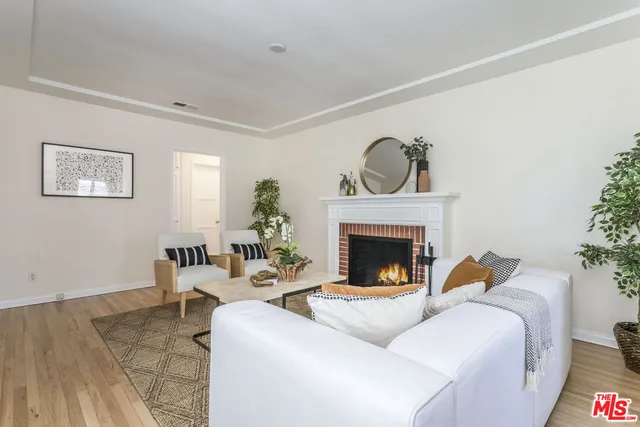 $6,000 | 5967 Carpenter Avenue, Valley Village, CA 91601