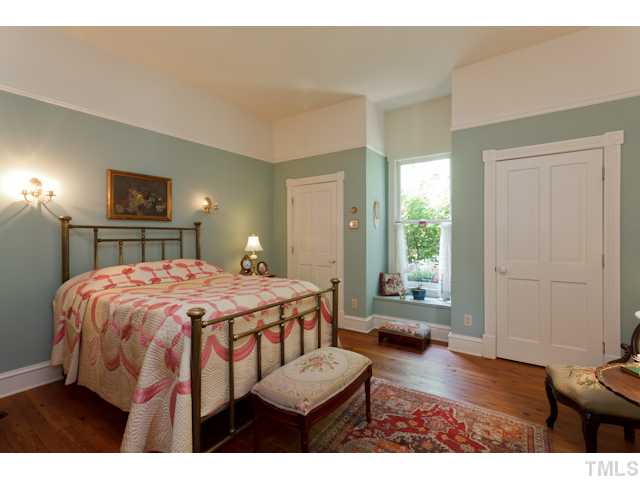 115 North Bloodworth Street Raleigh, NC 27601 - Photo 10 of 25 The front bedroom has lots of closet space.