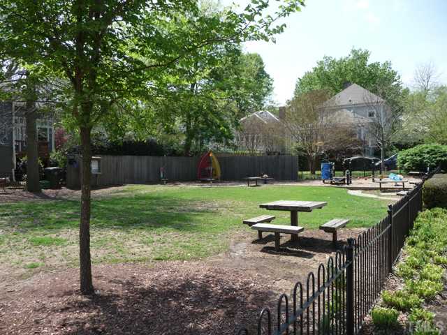 115 North Bloodworth Street Raleigh, NC 27601 - Photo 19 of 25 Oakwood is urban village with the Common, a play area for toddlers, monthly pot-luck suppers, spring jazz brunch, 4th of July picnic, December Candlelight Tour and much more.