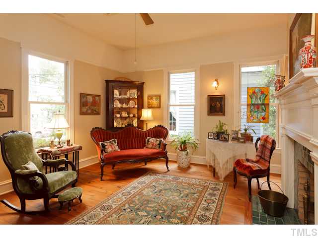 115 North Bloodworth Street Raleigh, NC 27601 - Photo 7 of 25 The recycled heart pine floors once were part of the old Sears building in Chicago.
