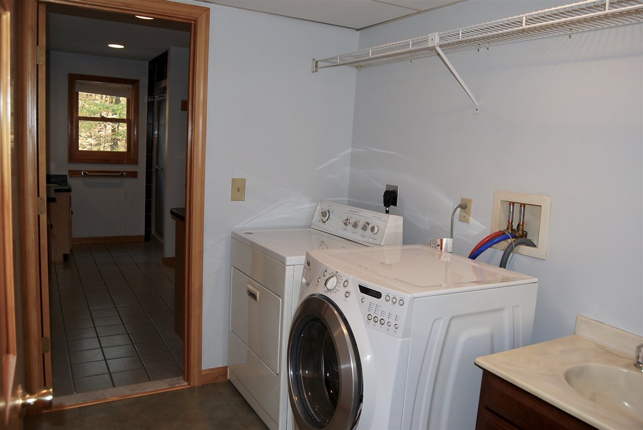 48 Strafford Road Rochester, NH 03867 - Photo 21 of 39