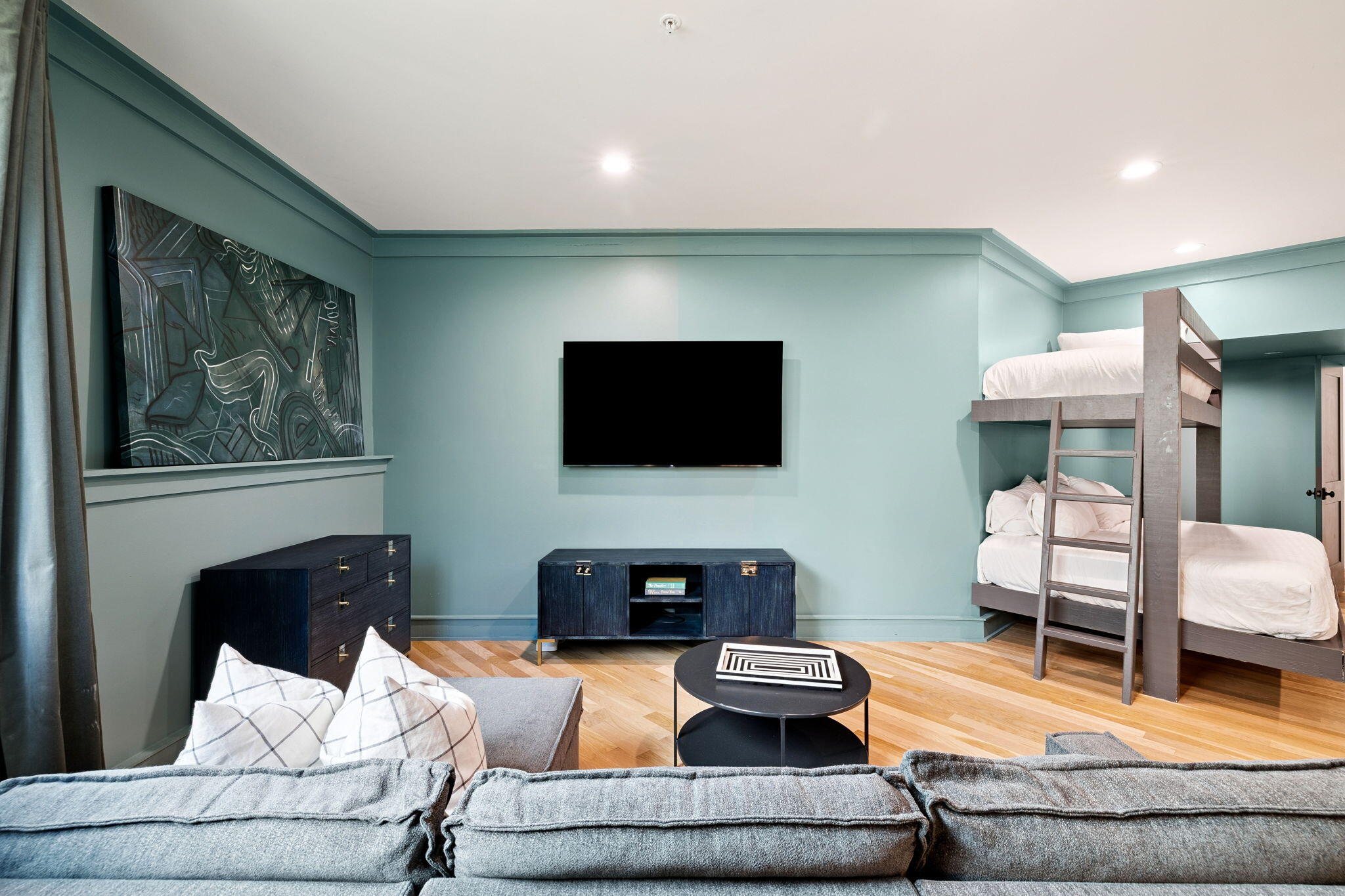425 Beachfront Trail Santa Rosa Beach, FL 32459 - Photo 92 of 117 a living room with furniture fireplace and a flat screen tv