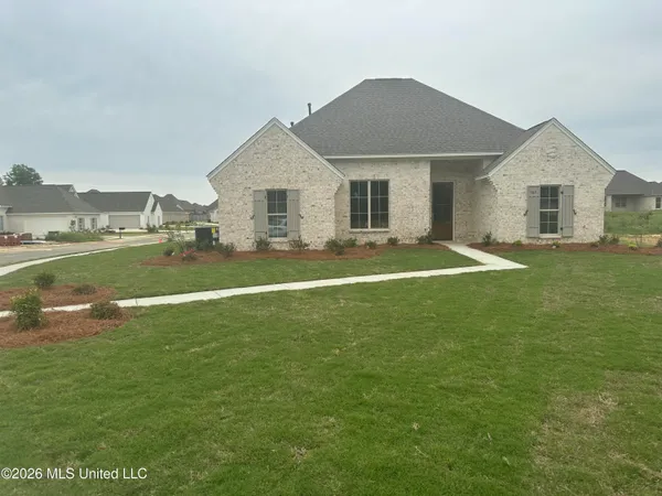 $347,500 | 385 Aurora Circle, Canton, MS 39046