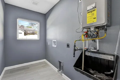 $230,000 | 515 East Sears Street, Denison, TX 75021