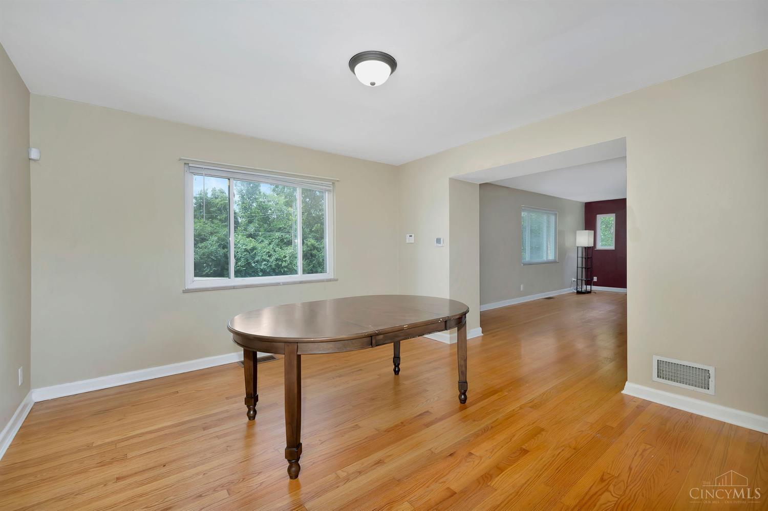 3796 Blue Rock Road Cincinnati, OH 45247 - Photo 7 of 44