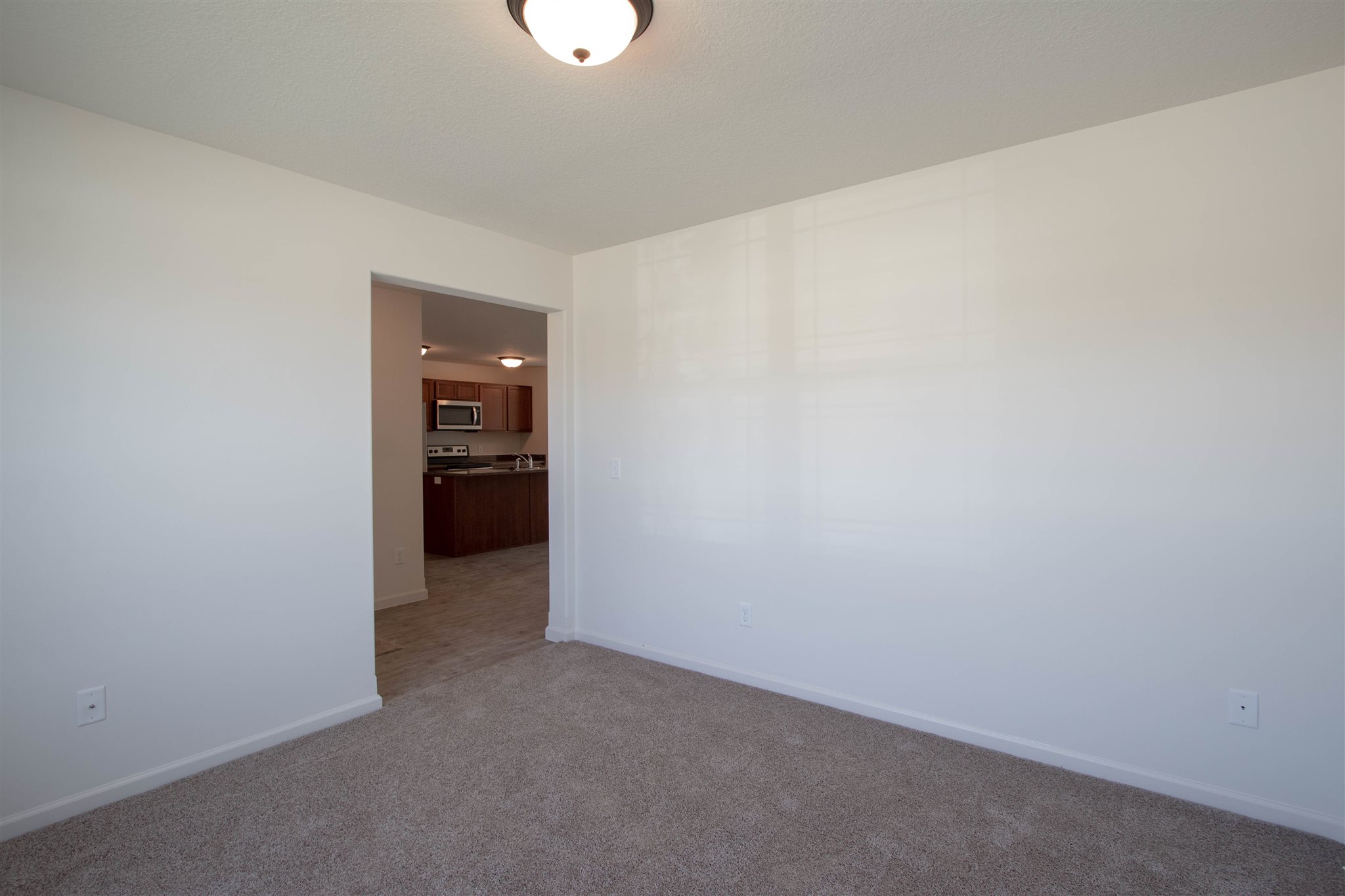 2124 Blue Spring Run Fort Wayne, IN 46808 - Photo 14 of 28 Gallery Image 14
