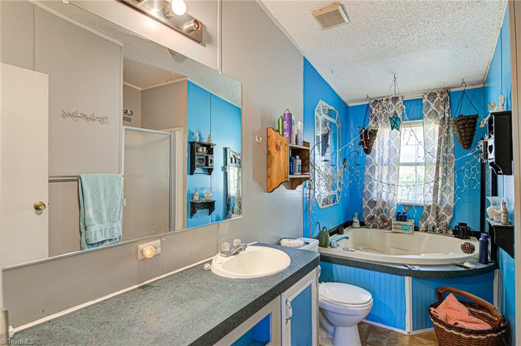 1053 Wafford Road Lexington, NC 27292 - Photo 22 of 33 Gallery Image 22