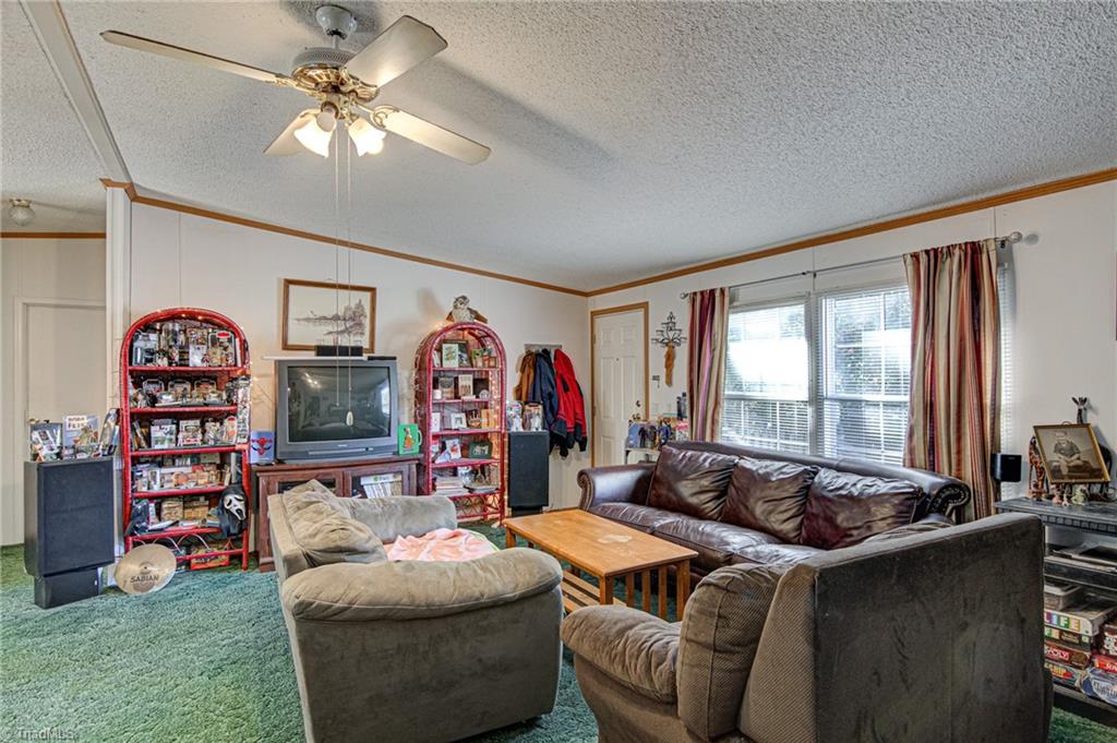 1053 Wafford Road Lexington, NC 27292 - Photo 6 of 33 Gallery Image 6