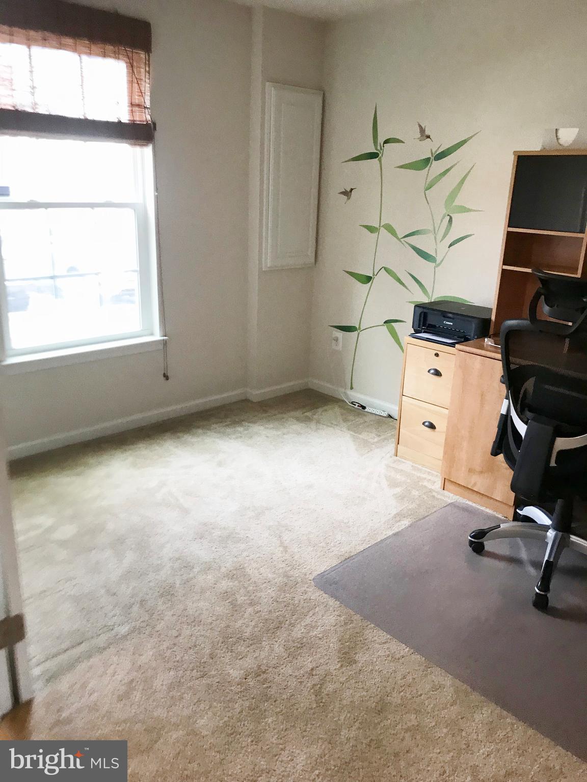 2071 Spring Run Circle Frederick, MD 21702 - Photo 4 of 18 1st Floor Office w/French Doors