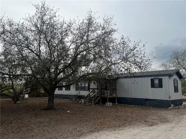 $120,000 | 388 County Road 1341, Alice, TX 78332