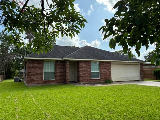 910 Old Angleton Road Clute, TX 77531 - Photo 1 of 22 Entry