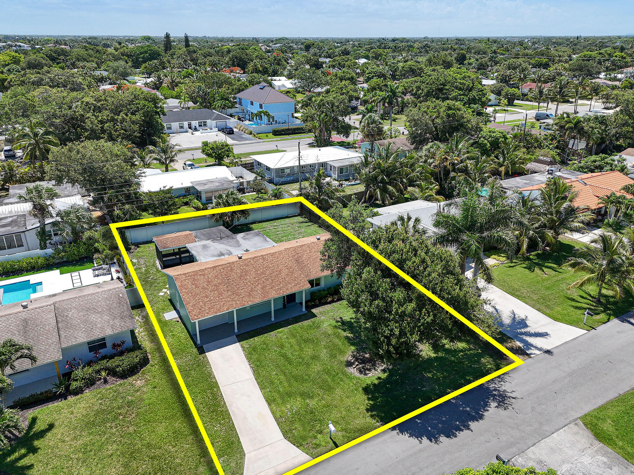 1522 Lance Road Jupiter, FL 33469 - Photo 43 of 50 a view of a balcony with two chairs