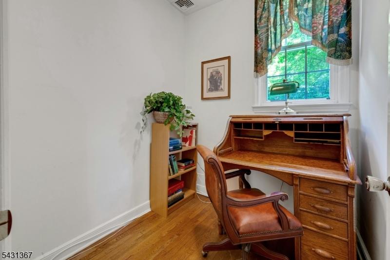 368 Franklin Road Denville, NJ 07834 - Photo 10 of 26
