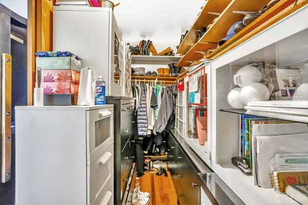 $2,550 | 125 Elizabeth Avenue, Elizabeth, NJ 07206