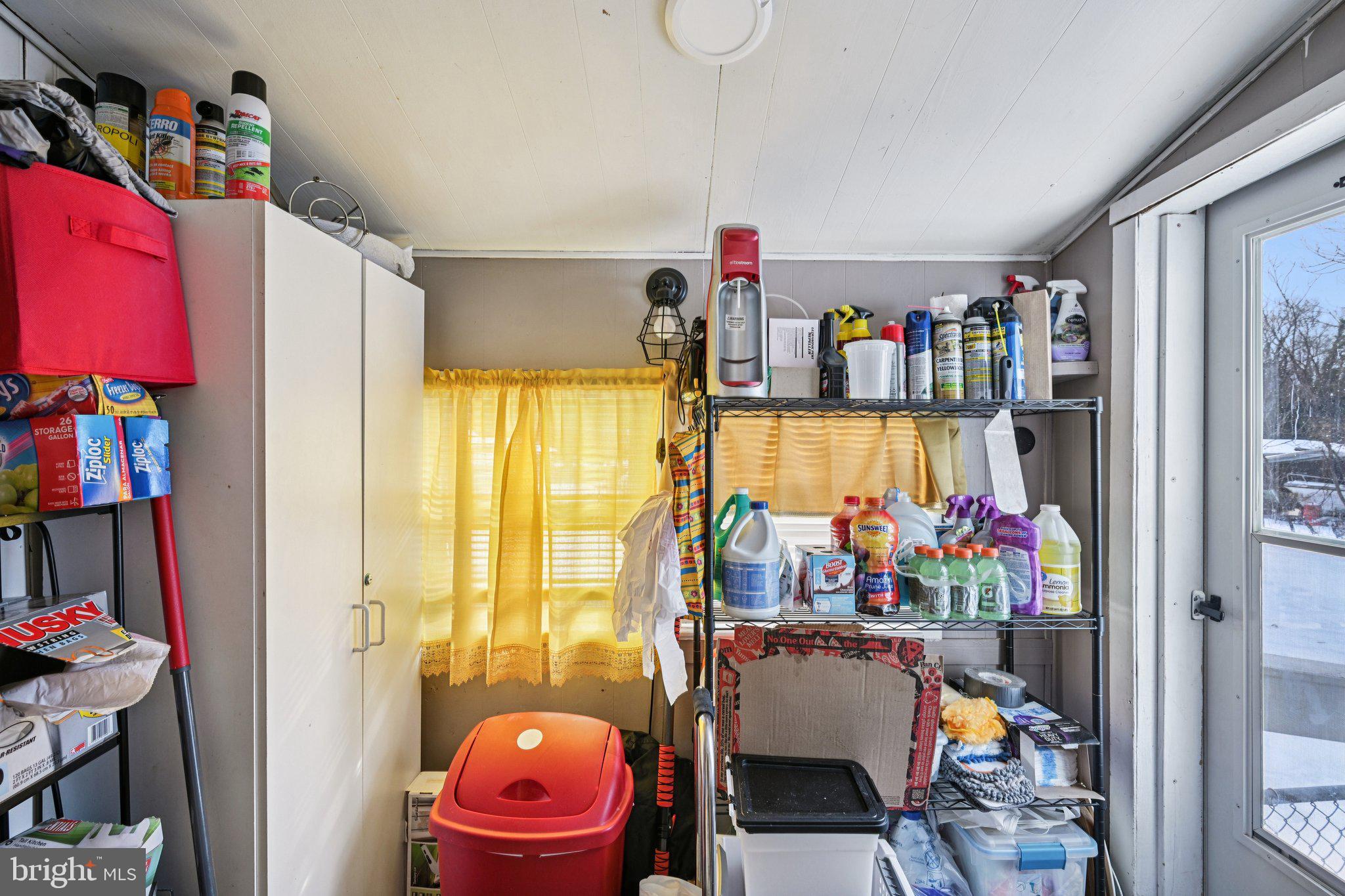 1340 South Orchard Road Vineland, NJ 08360 - Photo 33 of 42 a room with toys and two windows